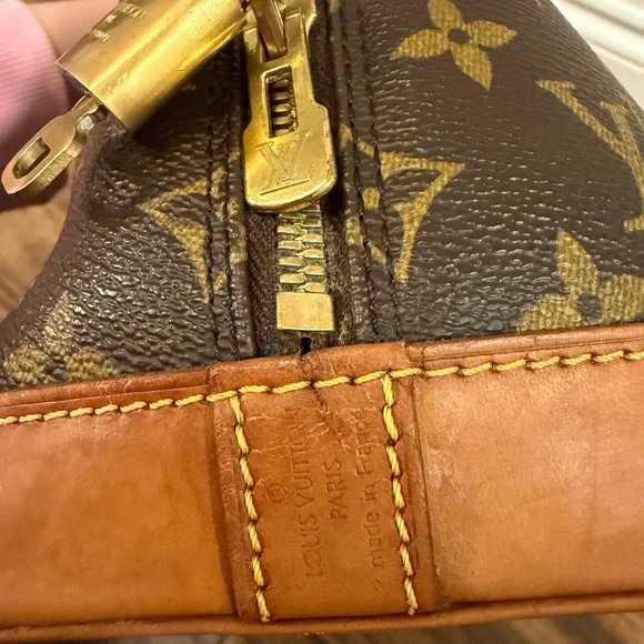 Louis Vuitton Alma PM Brown Monogram Handbag - Picture 14 of 14